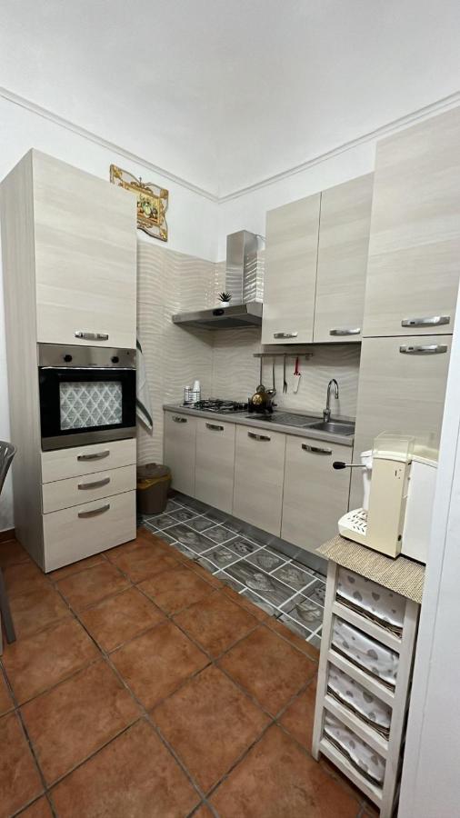 La Casetta Di Ciacione Napels Buitenkant foto
